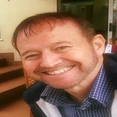 Dr Russel Marais DEmed. Dipl Irid.